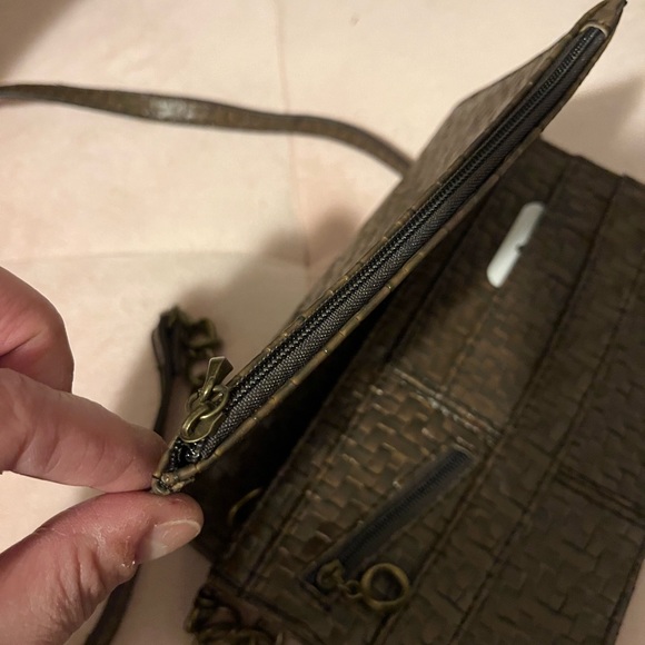 Crossbody bag - Picture 6 of 8